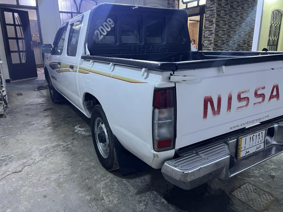 السلام عليكم ورحمه الله وبركاته بيكم نيسان شبوط موديل2009 للبيع السعر 140 وبيه مجال السياره مكانه فلوجه الانبار رقم السياره انبار مكفوله كامله سنويه جديده 
الرقم***********
***********
