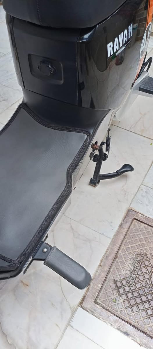 بايسكل شحن للبيع A8الريان 5بطاريه كبير 32امبير البايسكل نضيف الشاشة غيرشغاله والبريك الأمامي غير شغال البطاريات ماصار شهرين من بدلتهن يعني بعدهن جدد مكان كربلاء المقدسة فريحة السعر 350رقمي ***********
