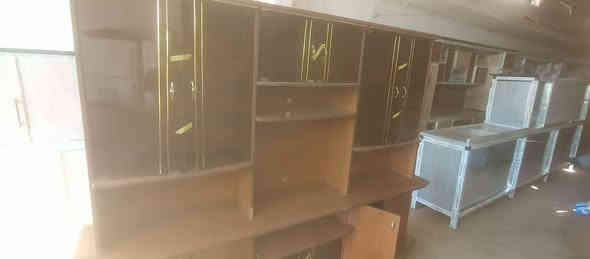 ميز بلزمه ٤٠ مرجوحه ٧٠رقم ***********
