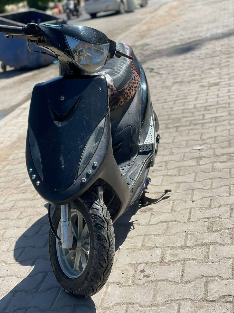 السلام عليكم ورحمة الله وبركاته
ماكس عدله نضيفه مثل ماجاي اتشوفون 

عوزها بس باتري باتري فقط 

مكاني كربلاء الامن الداخلي 
سعر: 350

***********

موجود خاص
