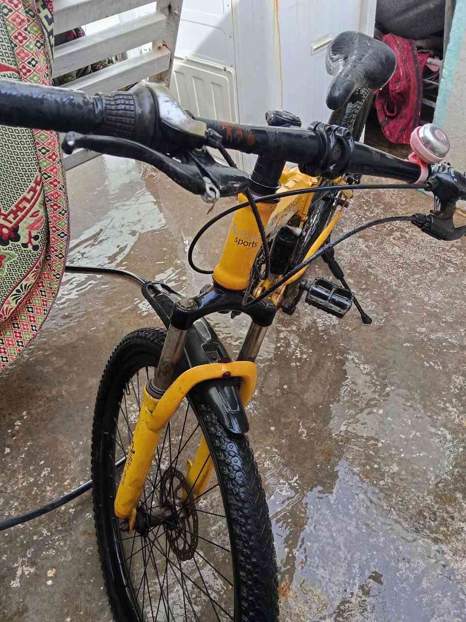 السلام عليكم بايسكل للبيع ماركه AirBikesports 
سعر50وبيه مجال المكان المهديه الثانيه الرقم***********
