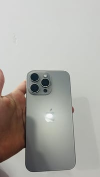 للبيه ايفون 15برو ماكس فول نضافه جلخه مابي بطاريه 91 ذاكره 256 دبل سيم...