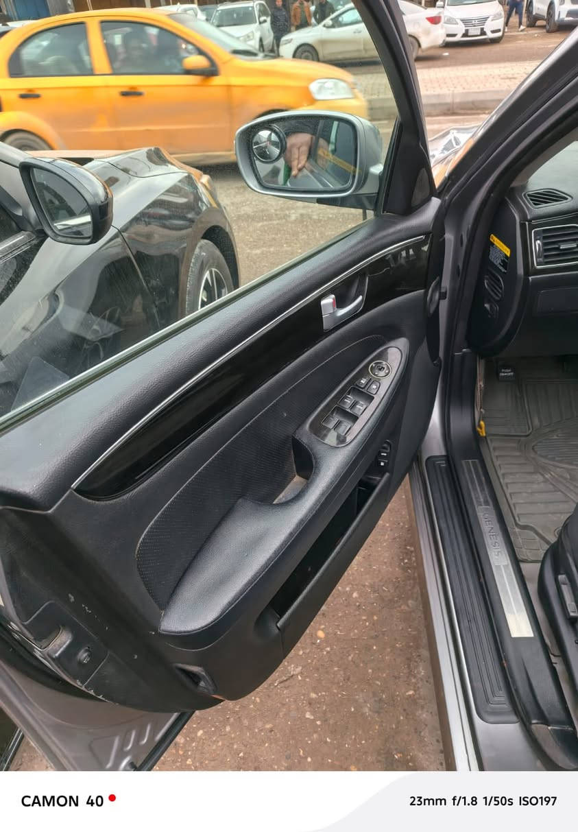 السلام عليكم جينسز ٢٠١٣ وارد امريكي مكينة ٦ حجم ٣٨٠٠ شرط صرف اقل من اربعة سلندر ادامة كاملة للسيارة مال جناي مكانها ميسان حادث امريكا جاملغ وبنيد وبيها قطعتين رش جمالية بدون لا فتح ولا تقسيم ولا شخوط ***********
