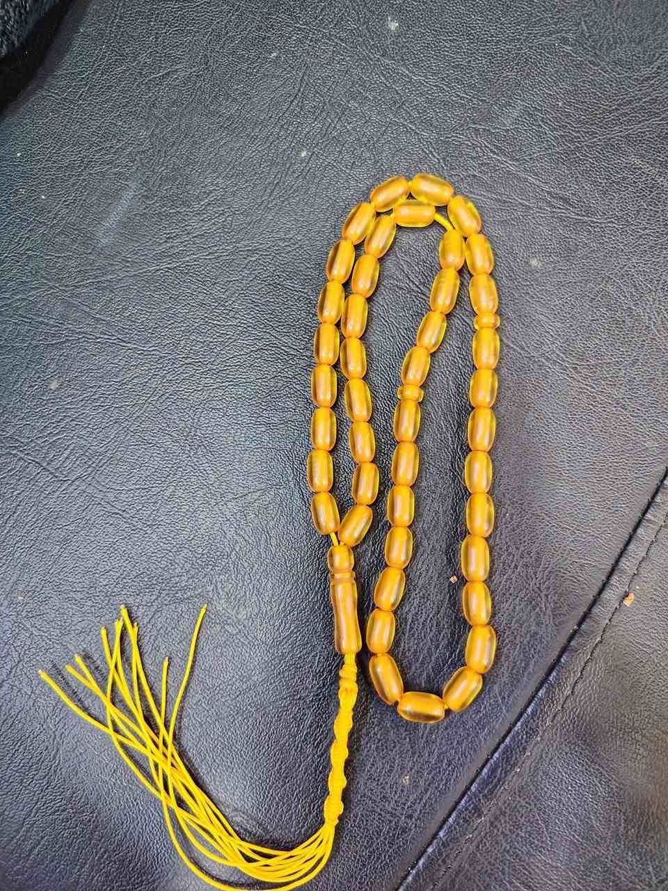 سلام عليكم
سبحه سندلوس المانيه جراخه بيت عنوز 
سبحه قديمه مشروط 
العدد الحبات 43حبايه سبحه نضيفه شرط العطاب 
البيع فقط 
مكان الشطره تفاصيل خاص  ***********
