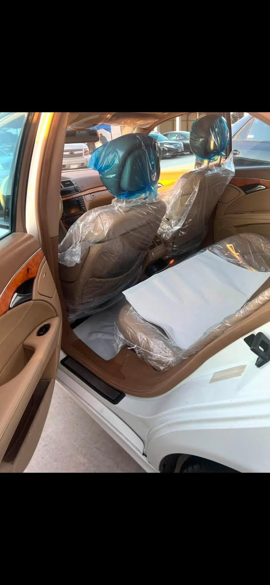 Benz e 350
Fwll mwasat 
Sax 
Panoram kwshn jld 
Nawzard 
Dubai. Beraqam 
Qfli 70$ gala 
Shwen slemani 
***********

