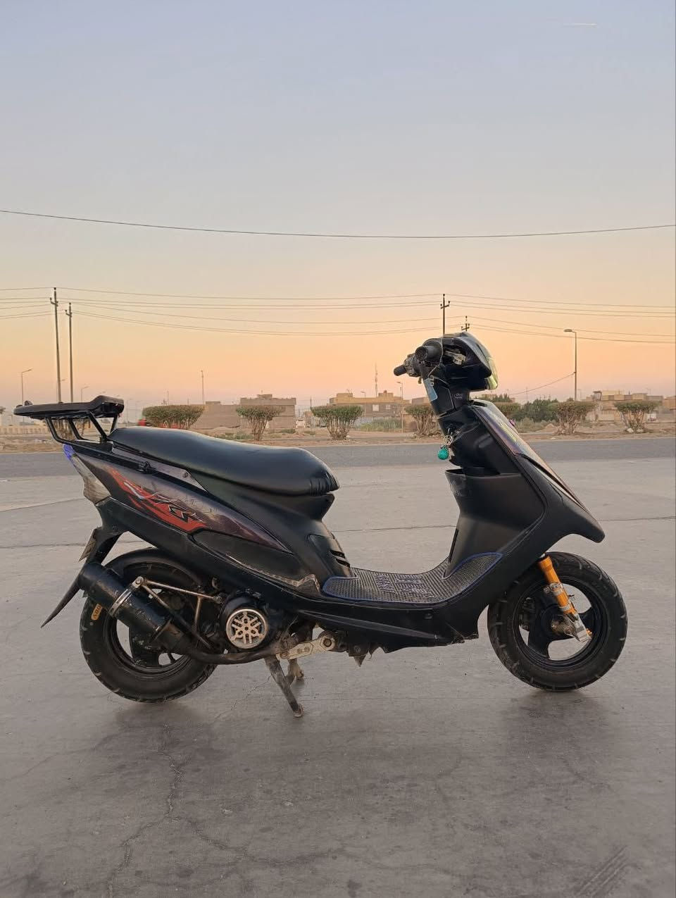 للبيع : 
ماكس عدله
مفتوحه مره
السعر ٣٥٠
ماسنجر 
واتساب فقط 
***********
مكانه واسط قضاء الحي
