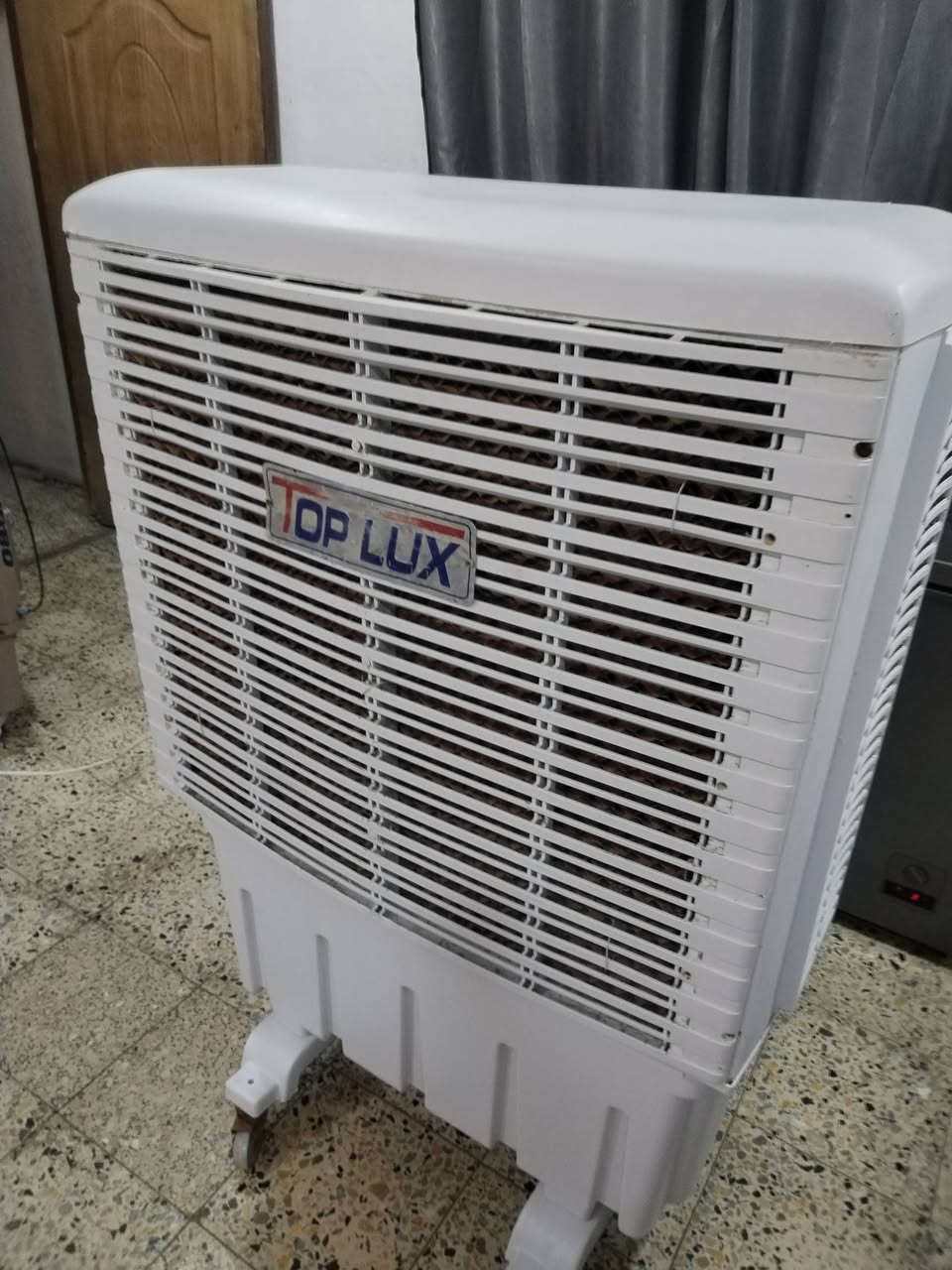 كنفيره استخدام قليل السعر 150 وبيها مجال التفاصيل خاص


**إذا كنت صاحب هذا الإعلان وتريد حذفه لأي سبب، رجاءا أرسل رسالة إلى الدعم الفني**