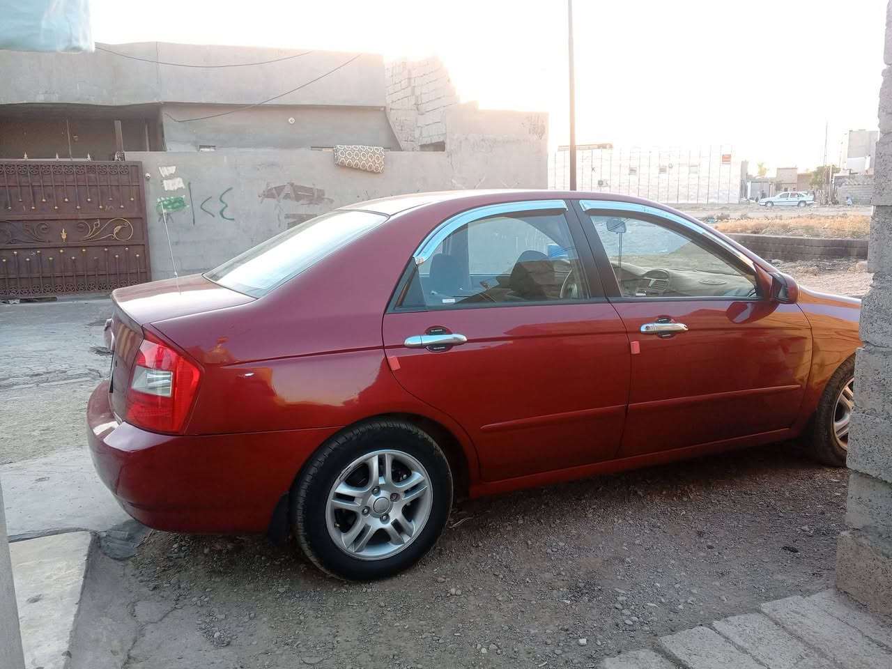 سلام عليكم
كيه سبكترا 
2004

بسمي سنويه لل 2031
كير بل شرط 
محرك بل شرط 
تخم تاير جديد 
باتري جديد 
كهربائات منل دعاميه لل دعاميه 

بطاين بوب اربعه جدد 

السعر 70وبي مجال مكاني كركوك 

لل اتصال ***********
