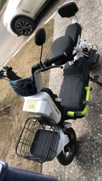 دراجه شحن • ٥ بطاريات • المنصور