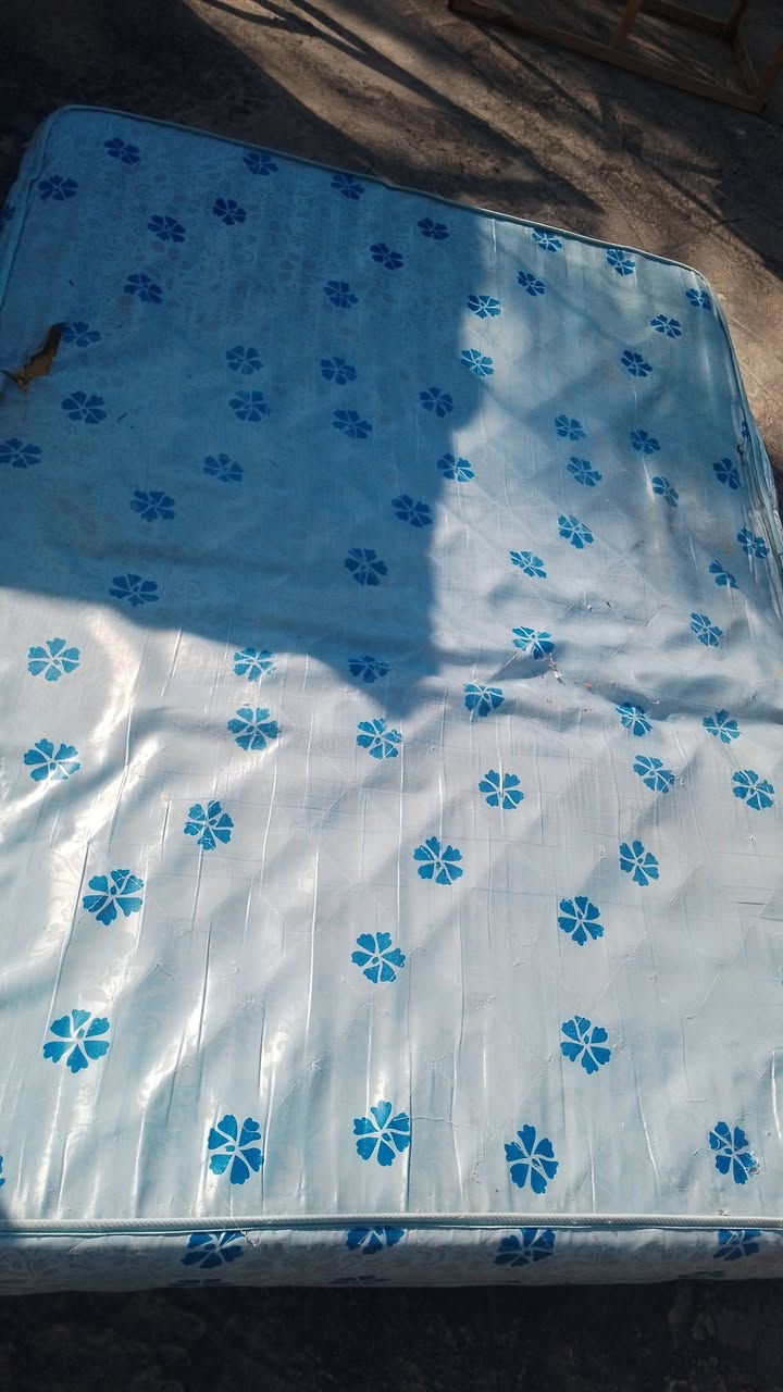 دوشك مال جربايه سعر 52 وبي مجال كربلاء ***********
