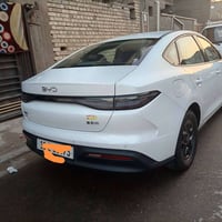 byd موديل ٢٠٢٥ فئه seal 5للبيع ماشيه ٨٠٠٠ سياره مكفوله رقم بغداد سياره...