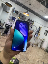 ايفون 16 برو ماكس 256 بطارية 100 مشحون 145 مرة  دبل سيمكارت نضافة 100%...