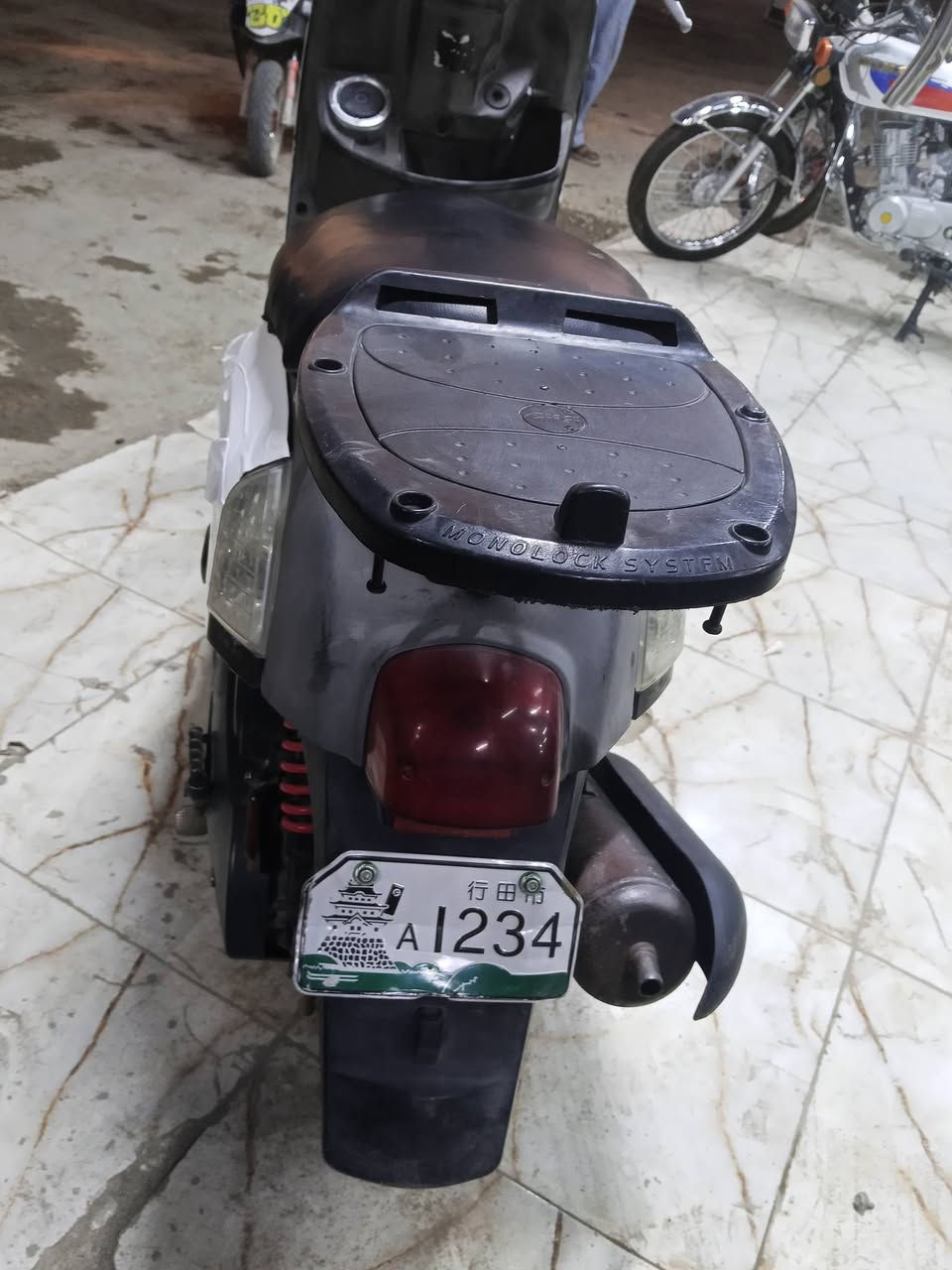 بوليس لبيع سعر 550 كامله مابيها اي نقص جميع الكهربائية شغاله  داخل ملاح او كفر ختم واحد  *********** مكان بابل قضاء القاسم
