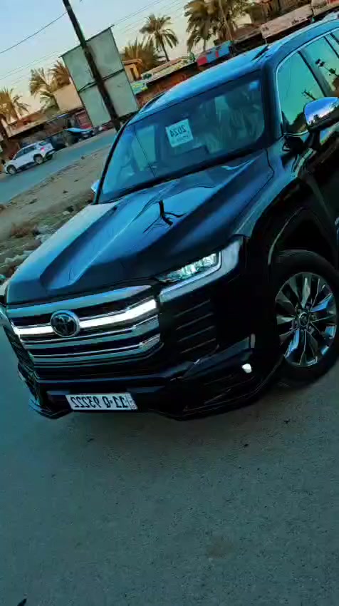 السلام عليكم بيع او مراوس شعدك بل خدمه
لاندكروز    ٢٠٢٤   VX  اعله فئه حت الابواب شفط
 (((   ماشيه   28 الاف     )))
محرك         تنفس طبيعي ٤٠٠٠   
مغلفهppf من هيه زيرو يم الشارقه 
***********اسيا
*********** اثير
السعر انشالله مناسب 73800 دولار يعني ٧٣٨ ورقه
السياره  رقم  ((بغداد   مميز))     السنويه  بسمي

مكفوله من كلشي فقط رصعه يم لايت بارد 
مواصفات 
ابواب شفط
-سلايد روف
-جميع الكشنات كهرباء وتدفئه تبريد 
-كرسي السائق خزن ثلاث وضعيات للذاكره
-تشغيل عن بعد + دخول ذكي 
هاندربيك بصمه + اوتو هولد 
-كشنات جلد
- لايت   ٣   عدسات  ولد نهاري امامي وخلفي 
-٥  كامرات  ( ٣٦٠  درجه)
-رادار  جانبي
-رادار خلفي
-حساسات امامي خلفي
-فور ويل  وانظمة تركشن ودفلوك ونظام زحف
-فول تحكمات ستيرن
-نظام صوت سماعات   JBL
-شاشات خلفيه
-زراك لايت
خمس بصمات السياره
ترحيب بل ابواب

وبقية المواصفات المعروفه في فئة  VX
