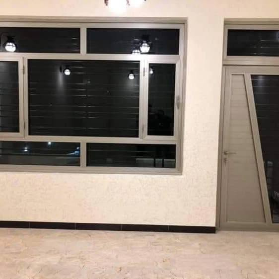 المنتظر للالمنيوم لعمل كافة اعمال الألمنيوم الابواب و الشبابيك و المقطع تركي درجة اولى بغداد جديدة 
رقم الهاتف 
***********

