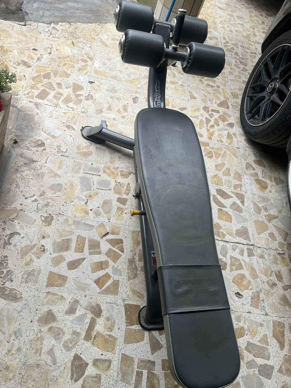 مصطبه للبيع استعمال قليل السعر 170 الف  رقم الهاتف *********** بغداد حي الامانه
