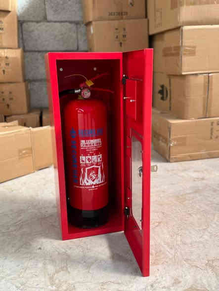 وصلتنا مطافئ حريق بكافة الاحجام والموديلات ايضا تتوفر ورشة صيانة مختصه في صيانة مطافئ الحريق علمآ اسعارنا تنافسية وضمان بعد التجهيز والعمل
#الفهد_شريكك_في_الحمايه
📍الانبار - الرمادي 
📞 ***********
📞 ***********
