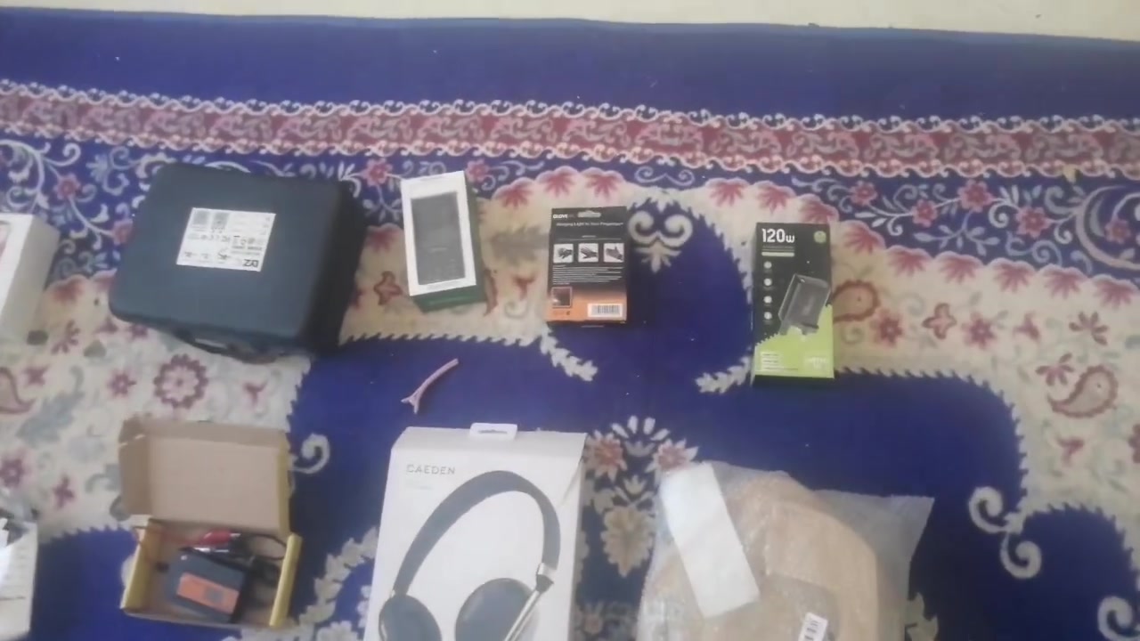 شلعه متنوعه٢٩قطعه اكثر القطع شغاله فقط ٣ قطع فحم مااعرف عملهن سعر الشلعه ٩٥ مع التوصيل يعني القطعه ب٣ الاف.... بس الدرون وحدهه بسعر ٢٠ قطعه من الشلعه اقل شي
درون L900

موبايل
مكوى شحن تايبسي
كار بلي.. يحدث الشاشه
مظخم صوت وحامل اجهزه لسيارات
مذوب بطاريات
اشاير دراجه فدرالي بيه ٣ الوان متعدده
بس ذني العددتهن بيهن فلوس الشلعه وربح فوك فلوسهه من غير باقي القطع 

شلعه متنوعه٢٩قطعه اكثر القطع شغاله فقط ٣ قطع فحم مااعرف عملهن سعر الشلعه ٩٥ مع التوصيل يعني القطعه ب٣ الاف.... بس الدرون وحدهه بسعر ٢٠ قطعه من الشلعه اقل شي


**إذا كنت صاحب هذا الإعلان وتريد حذفه لأي سبب، رجاءا أرسل رسالة إلى الدعم الفني**