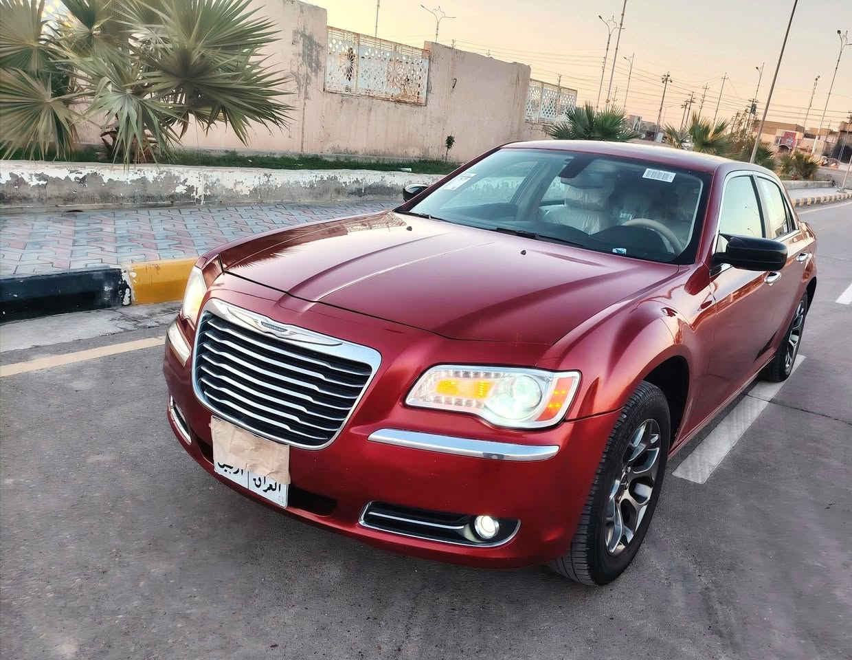 كرايسلر اوباما  اصل 2014
ادوات ادوات كصه جنطه 
كشنات جلد وتحكم كهربائي 
شاشة جبيرة وكاميرا 
تدفئة كشنات 
تشغيل عن بعد
اربع بصمات
تخم تاير جديد حدادة طوبة
مكينه ٣٦٠٠
فول موصفات ماعده الفتحه 
مكان السيارة العمارة
سعرالسيارة  ٦٣ وبيها مجال 
*********** وبية واتساب
