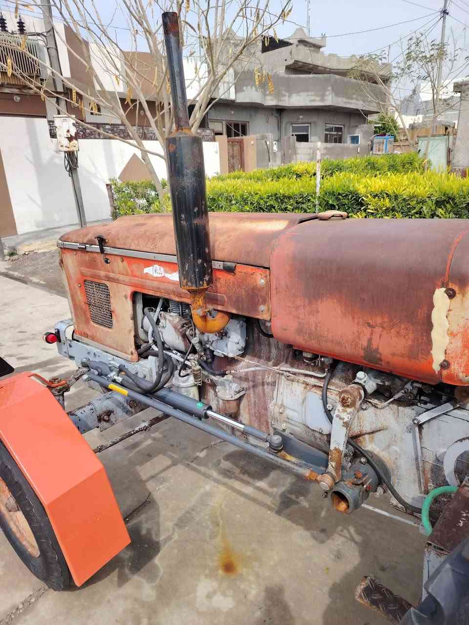 البيع مكينه عنتر موديل ٨٩ رقم او سنويه بدون تحويل مكان ديالى خانقين *********** سعر ٧ او بي مجال قليل
