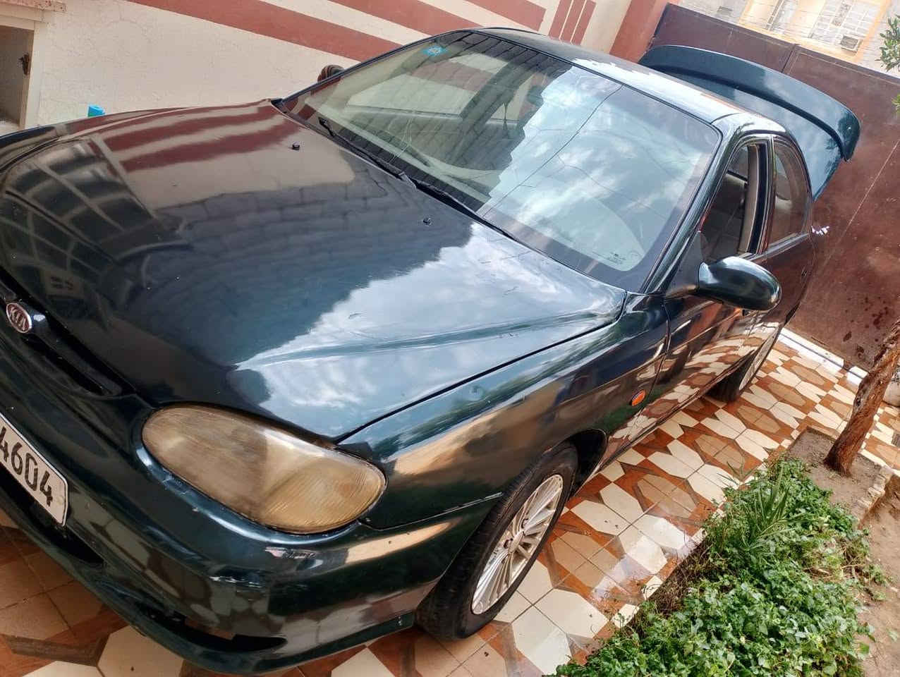 السلام عليكم ورحمه الله وبركاته للبيع
كيا سيفيا موديل 2000 رقم بغداد سنويه جديده لل30
كير عادي مكينه بلاد سياره مرتبه وجاهزة بدون ضربة 
منظومه تبريد كامله حداديه وسط تايرات وسط كهربائيات 
كلها شغاله شرط التحويل ،،،مكان ديالى كير عادي 
مكان ديالى السعر 30 
***********
