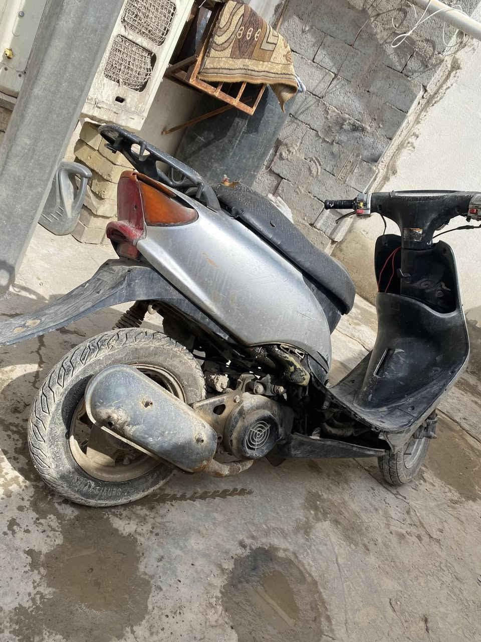 عصفوريه للبيع شغاله بس بيها خمده بالمشي 
السعر 125 وبيها مجال شراي راسلني خاص لو واتس هذا رقمي 
***********
