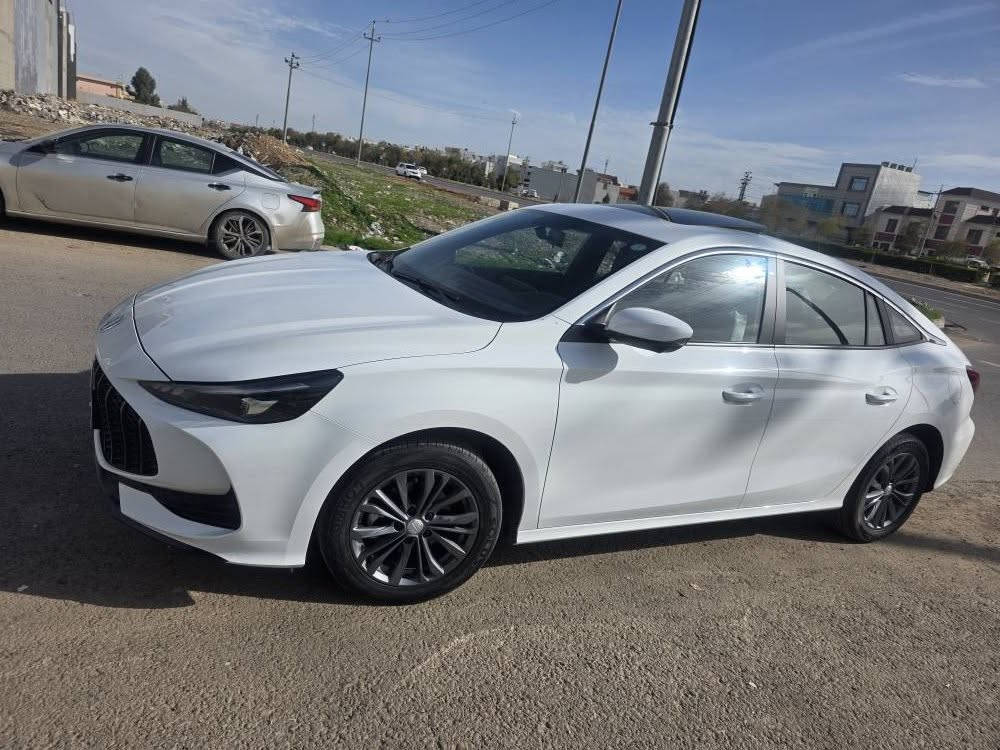 ئيمجي جيتي ٢٠٢٥فول مواصفات ٤زمان ٦٠٠٠رؤيشتيه هيجي نيه له سنوي جيتي نيوده رجه بؤياغ كه متر. راده كيشي واتس اب *********** *********** هه ولير اربيل أربيل, العراق
