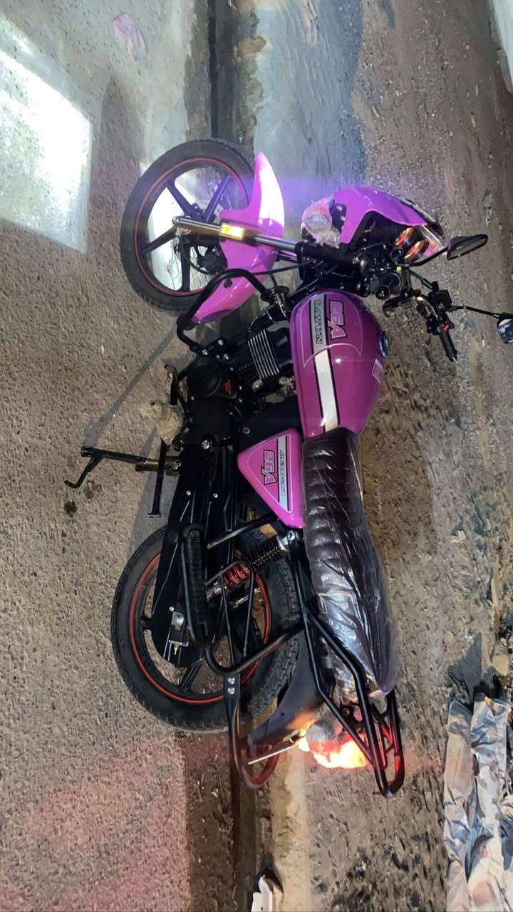 ديوان موديل ٢٥
6 أشهره مطلعه صفر 
كير محرك بشرط 
رقم أربيل بسمي شرط تحويل   ***********
