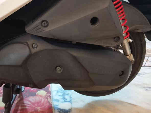 سلام عليكم سكنس حديث شمعه عله وضع الشركه صار كم يوم من نزلت من لرمبه برغي ما مفتوح بيه زيرو سعر 17 ورقه وبيه مجال بسيط مكاني بغداد البلديات رقم الهاتف ***********
