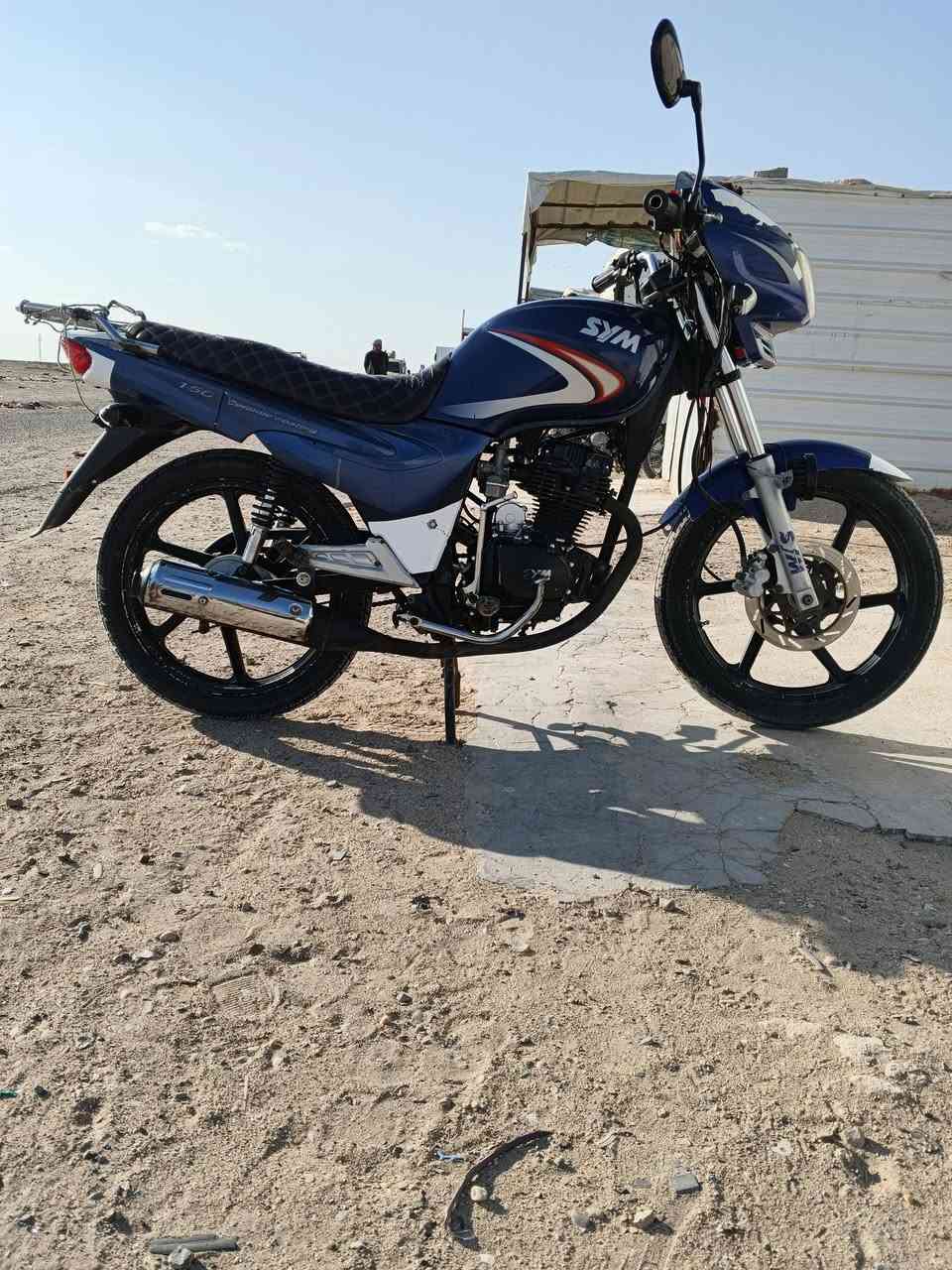سلام عليكم
دراجه سايم للبيع السعر 750 وبيها مجال حك الجيه الدراجه نقص برغي مابيها اناره وزنون دشبول دبل اشاره كلها شغاله تخم تاير جوابه جدد الدراجه شلعه وسرعه ورزانه خير من الله اوراق وكمرك مدفوع مويل 2013 نضافه خير من الله الدراجه ناعمه وخرسه مكينه مال زنجيل اماميه ومكينه خلفيه وزنجيل بدلتهن جدد وكاله من الخير دراجه نقص واحد مابيها مكان الدراجه الفلوجه تقاطع السلام ؏ طريق السياحيه ***********متواجد فيس واتساب وخط مفتوح
