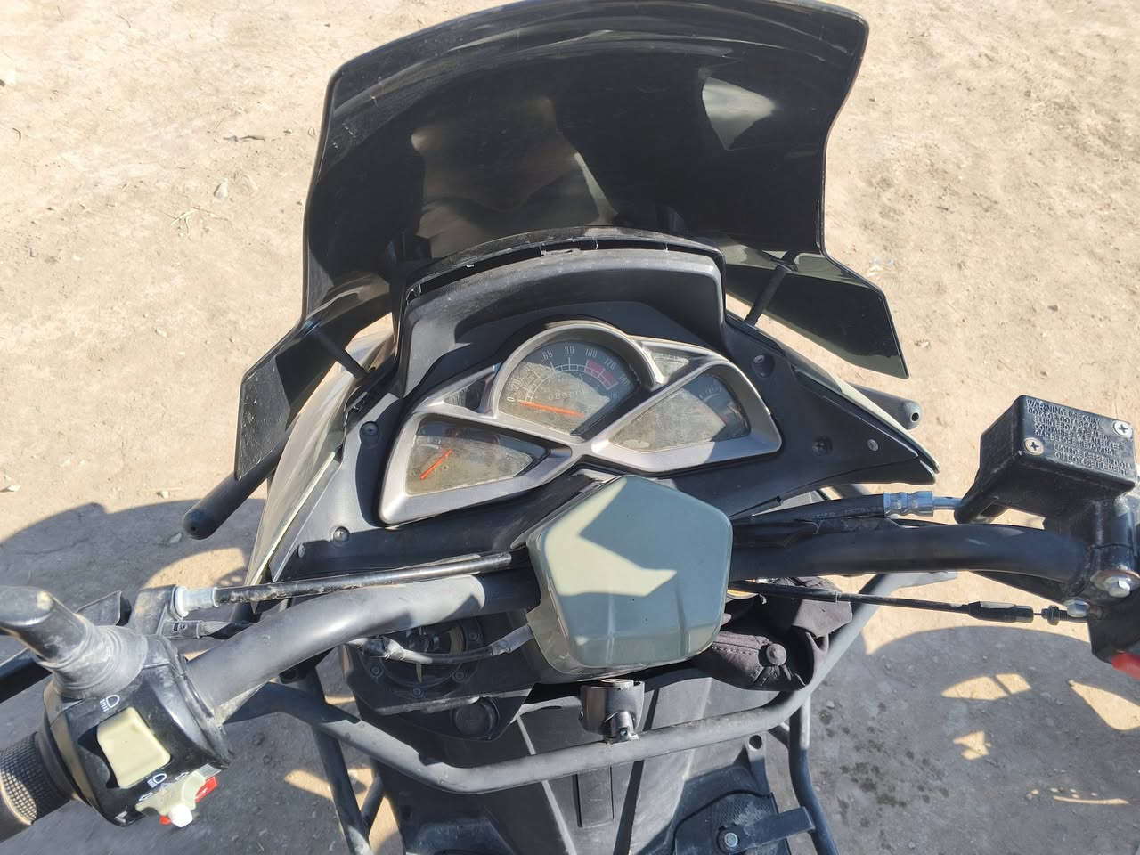 دراجه فول مواصفات كهربائيات كلهه شغاله الدراجه خير من الله  السعر ع خاص او اتصل ع رقم ***********
