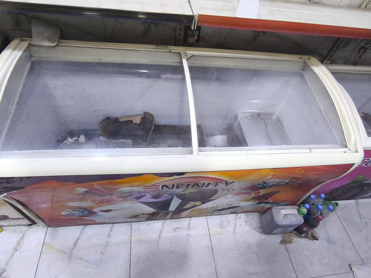 السلام عليكم مجمدات ثنين وثلاجات ثنين السعر كلهن مليون شرط ما داخلات تصليح وشرط الشغل نجف ***********
