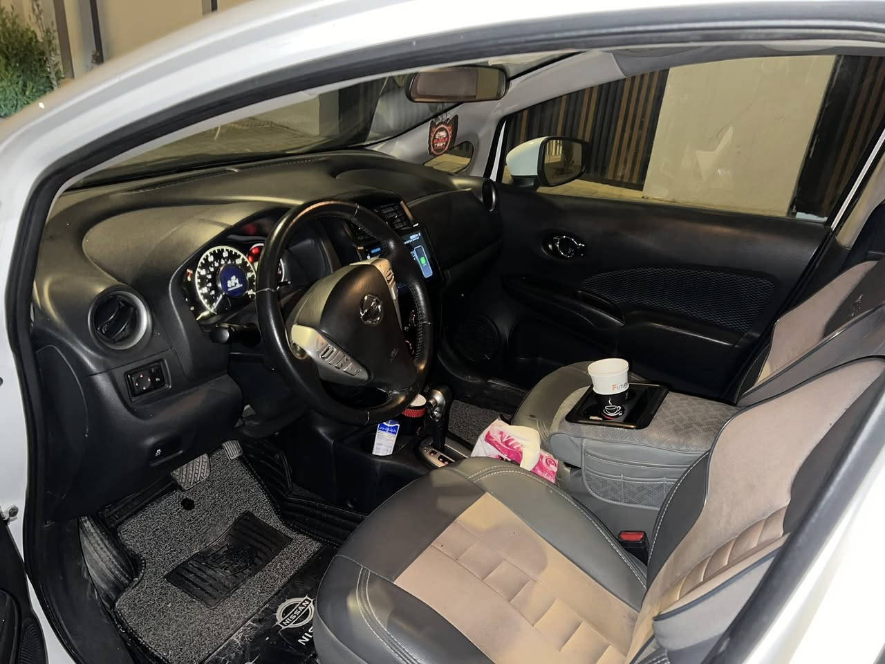 نيسان فيرسا هاشباك
نوت

للبيع المكان بغداد يرموك

محرك 1,600

وارد امريكي

مواصفتها :

مثبت سرعة 

شاشة 

تحكمات ستيرن 

كاميرا خلفية 

حساسات لكل السيارة

اندوريد اوتو 

كار بلي 

بلوتوث

ماشية 81,000

سيارة نظيفة كلش صدر وتايرات ودهن  كلة جديد 

سيارة باسمي تحويل

السعر 97
وبيها مجال بسيط
***********
