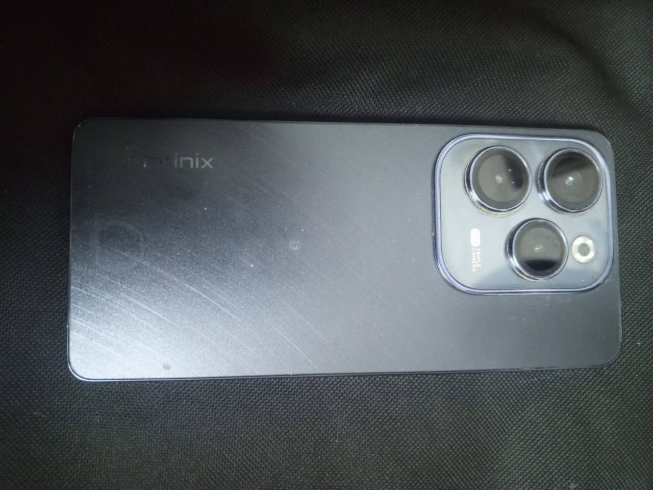 جهاز انفنكس هوت40برو
الذاكرة 256
الجهاز اخو الجديد (ويا كارتونتة)
السعر 170وبي مجال
***********
