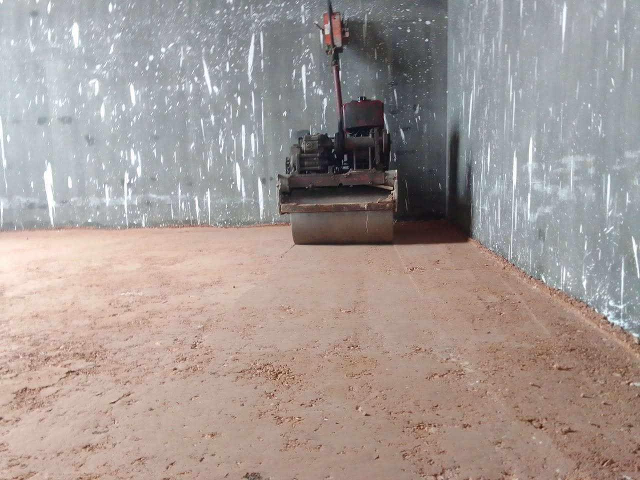 هاذا عمل اليوم حادله أم الطن هزاز35خبره في مجال الحدل20سنه عملي شرط فحص هندسي وبمايرظي ألله لتواصل على الصفحه أو أتصال***********
