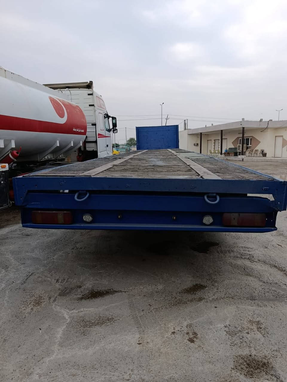 عبانه اوربيه (3)دنكير مزوج (11) اصل تك تاير عربان مكفوله من الفطر او الكسر طول العربه (13.6)متر 

السعر /45$

للاستفسار /***********
