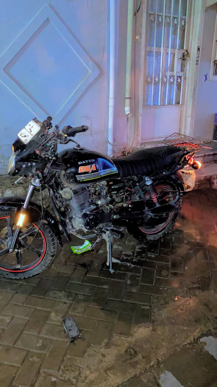 دراجة نارية دايوان البيع ستخدام 6شهر سنوية بأسمي رقم أربيل بيها حادث بسيط مبين بل تصوير المكينة نضيفة ما بيها اي شي التواصل ***********
