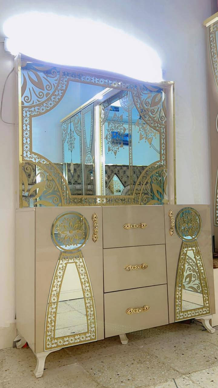 غرفه تركي درجه اولئ اخت الجديده
متكونه من عشر قطع 
***********
