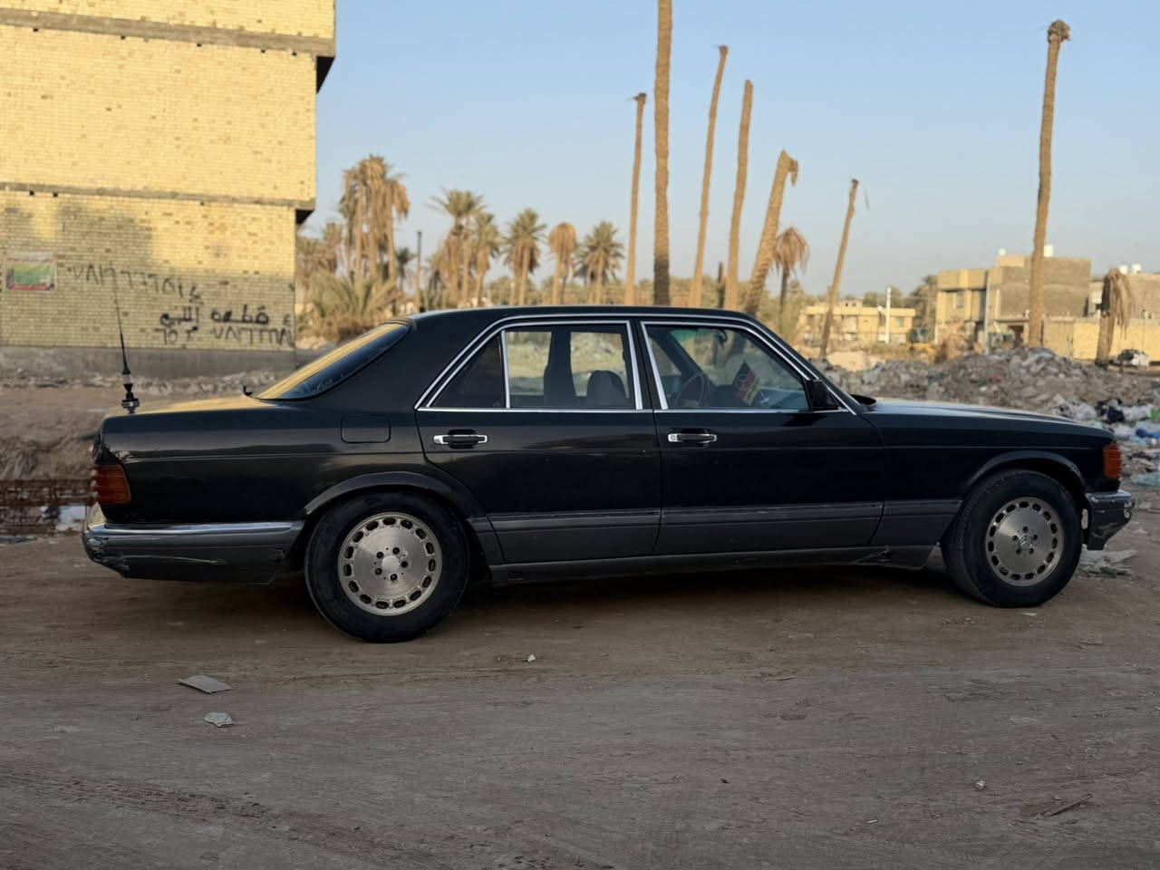 سلام عليكم مارسيدس ريئاسي سياره فول وماناقصه شيء مال جناي حتاجيت فلوس واريد أبيعه موديل ٨٥ مكينه بطهvvt 3000سياره فول عله إيدي عندي بيهه وكاله شوكت ماتريد احولك رقم بغداد مشروع وطني مكينه لاتبخر ولاتنقص ماناقصه شيء  مكاني كربلاء معملجي ***********شراي اتصل
