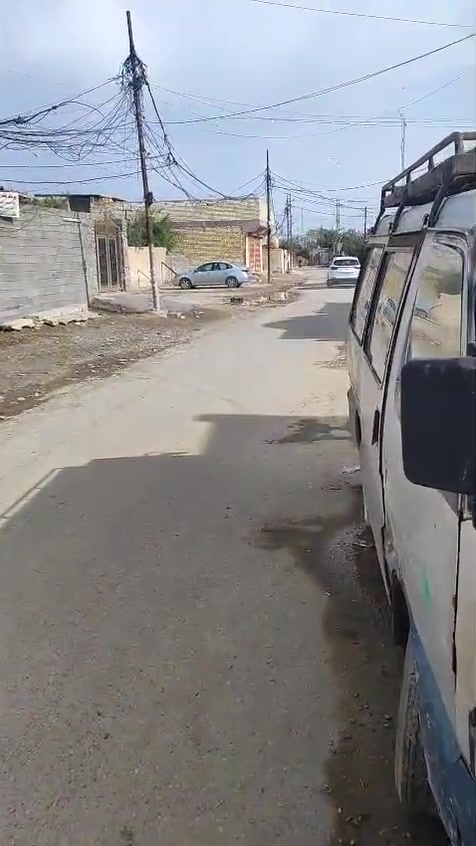 السلام عليكم بيت ٢٠٠م على الشارع العام والشارع تبليط جديد ومجاري أيضا،  في منطقة الحميدية قرب مدرسة المزايا ، البيت يتكون من
السلام عليكم بيت ٢٠٠م على الشارع العام والشارع تبليط جديد ومجاري أيضا،  في منطقة الحميدية قرب مدرسة المزايا ، البيت يتكون من كراج واستقبال ٥×٧ وصحيات 
وغرفة ٥×٣
وصالة كبيرة ٥×٨
غرفة نوم ٥×٣
مطبخ كبير ٥×٥
هذا الطابق الأرضي
والطابق الثاني يتكون ثلاث غرف نوم وصالة ، البيت كله طابوق جديد وصب مسلح وكاشي وسيراميك جديد والخدمات متوفرة وكهرباء وماء متوفرات أيضا السعر ٧٥ وبي مجال قليل للأستفسار ***********
