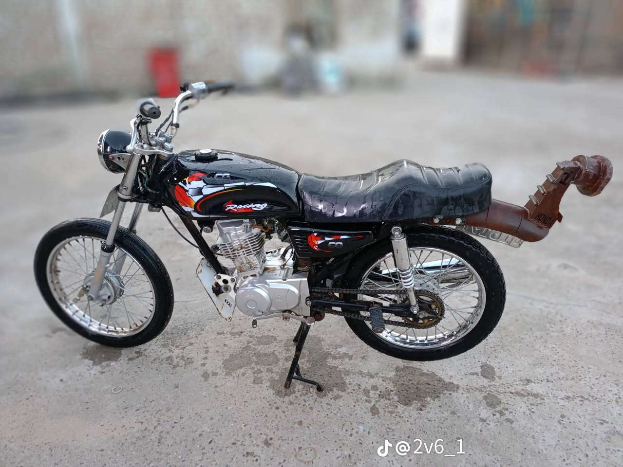 سلام عليكم دراجه اربعه رقم جوه السوك الي تعجبه يتصل ع هاذه الرقم ‏‪***********‬‏
