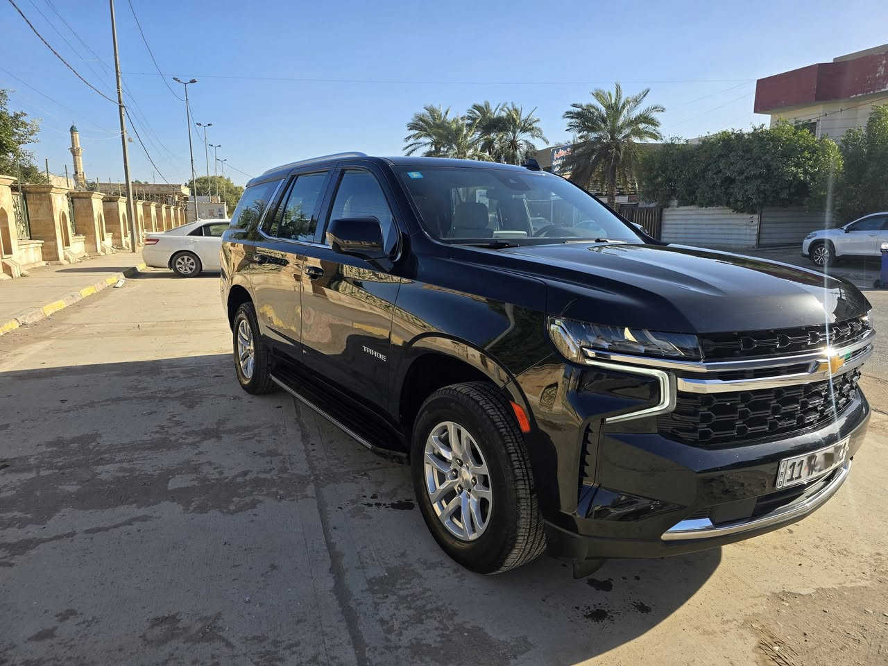 تاهو موديل 2023 خليجي وكاله رقم بغداد الجديد باسمي  مكفولة ضربه وصبغ وتبديل فقط pdr بسيط  مواصفات LS دعامية الجبيره  حساسات امامي خلفي ثلاجه ماشيه 43 الف كيلو جديده السياره محرك ٥٣٠٠
سونارها موجود ضمن صور كلشي موضح بيه 
     ( للبيع فقط )

السعر :45800 
العنوان : بغداد
رقم الموبايل:***********
