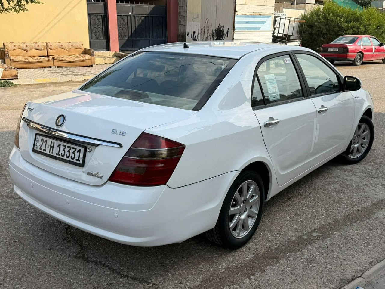 للبيع جيلي موبل موديل 2013 كيرمحرك عليها كورلا 18 يعني فكرك صافي لاعطلات بالكير ولامكينه ياباني بعد رقم سليمانيه دولي ومميز سنويه ورقم وهزه والبراد كلها جديد بي كوبون بنزين  سيارة فول مواصفات فول اوتماتيك برده بلادي  كشنات تغليف اصلي شاشه  كبيره كامره حساس خلفي اشاير بالمرايا جامات كهربائي سنتر لوك  سويج شخاطه مرايا كهربائيه  بعد بي اهوايا مواصفات كيرمحرك تبريد بشرط صدر امامي خلفي بشرط تيرات باتري كلها جديد والسيارة عليها ادامه  يعني مابي مصرف سيارة مال بيت اي نقص مابي سيارة بي اربع قطع صبغ اثر شخوط هلال صبغ وربع باب سائق صبغ وجمرلغ وبنيد الباقي بشرط السعر سعر اوبل 62 وبي مجال العنوان كركوك القادسيه شارع ابووليد ابيع نقد ومااراواس *********** كركوك, العراق
