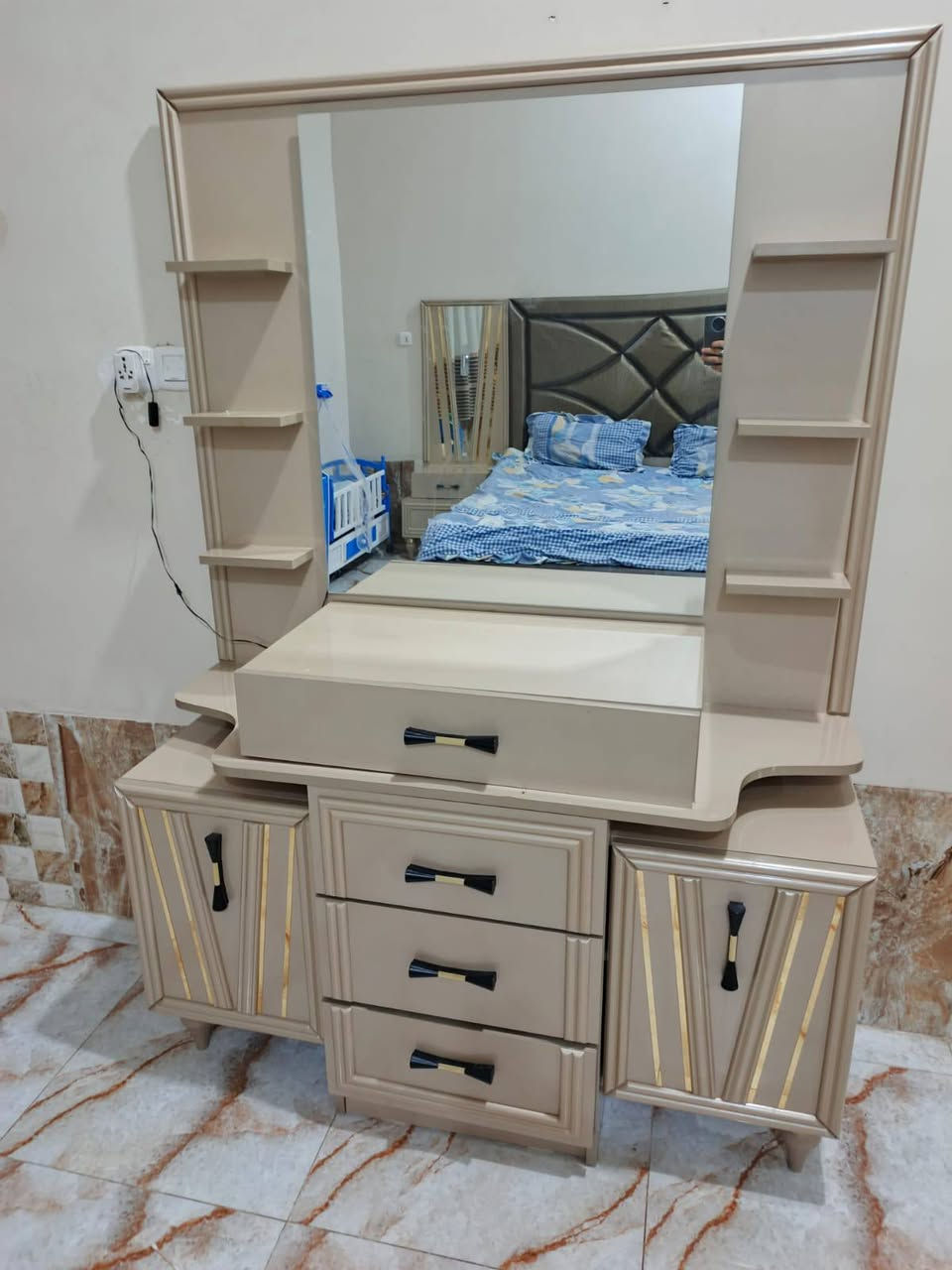 غرفه للبيع نظيفه
كلش سعر مناسب


**إذا كنت صاحب هذا الإعلان وتريد حذفه لأي سبب، رجاءا أرسل رسالة إلى الدعم الفني**