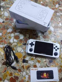 RG351P • رام ٦٤ جيجا • كامل الملحقات