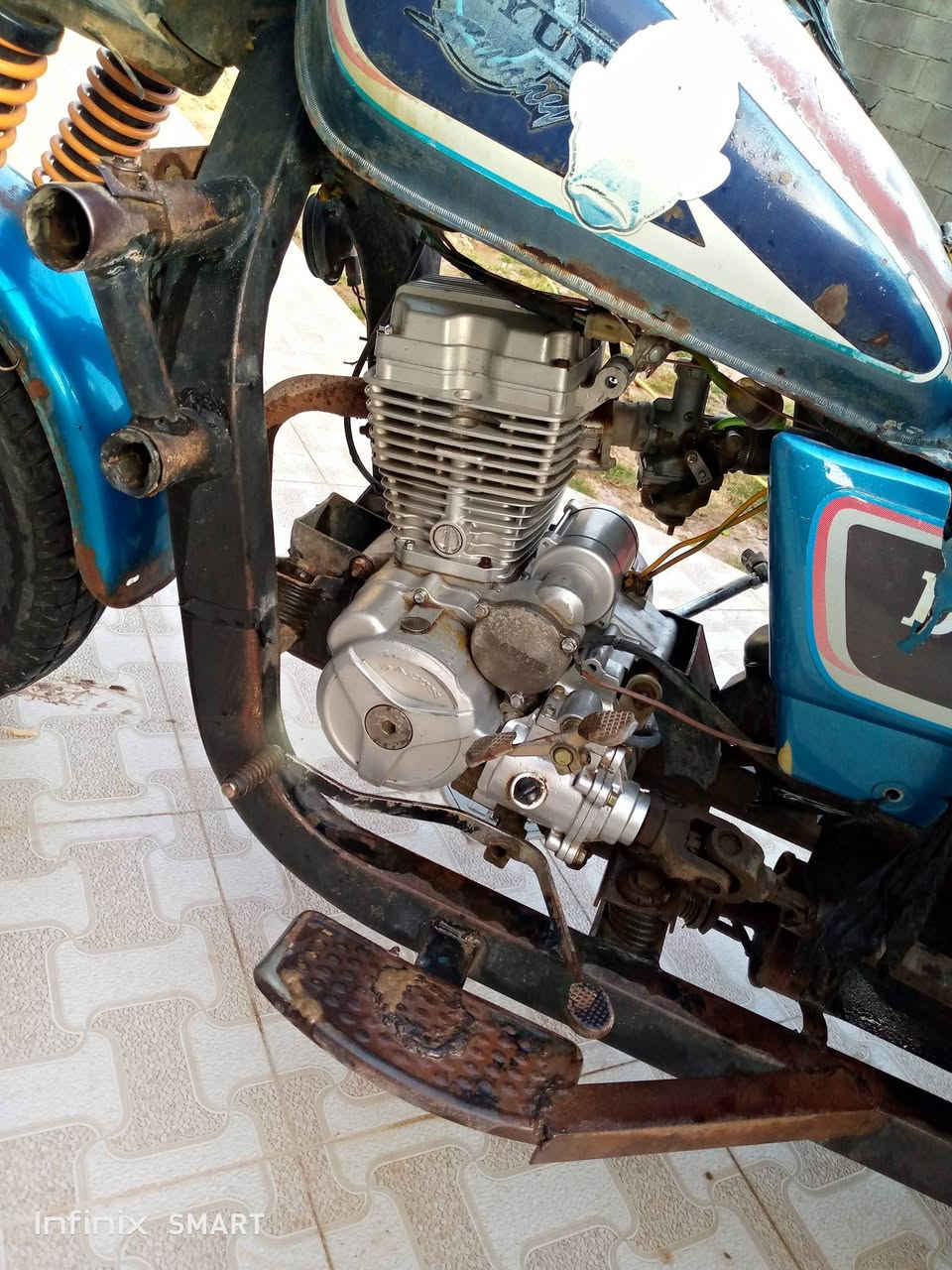 ستوته لبيع 2016 أوراق عوزه ضفيره مكينه 22 شغاله هندر
***********
