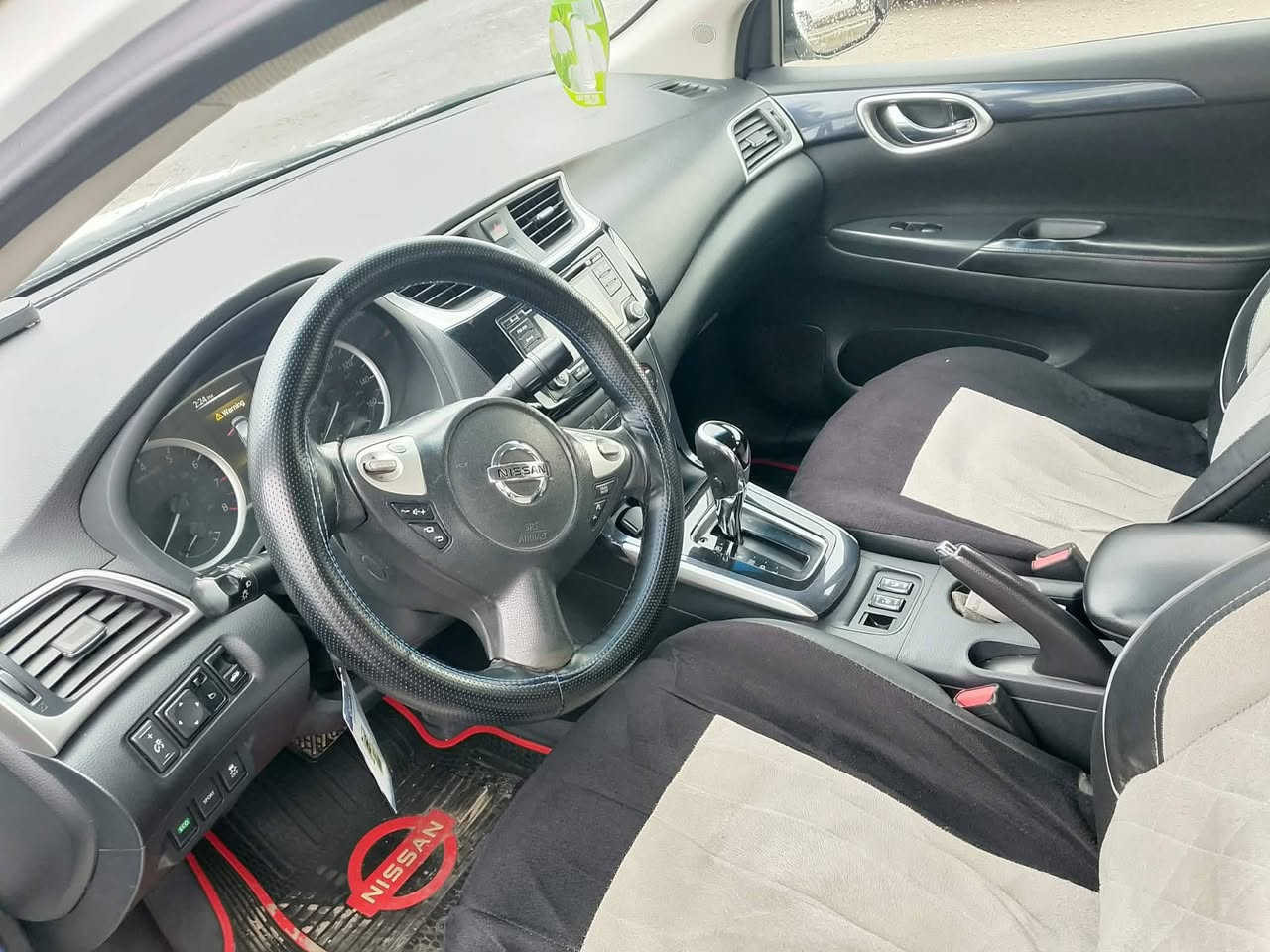 نیسان سێنترا2017ئێس ئاڕ فوڵ بە س سڵایدنیە زۆرجوانوخاوینە بە ناوی خۆمانە سە نە وی دووپە ڵە بۆیاخی هە یە بێ ناوگرتن ژمارە*********** ❤نرخ113گە ڵا مە جال سە نە وی نوێیە تامانگی 12/2028
