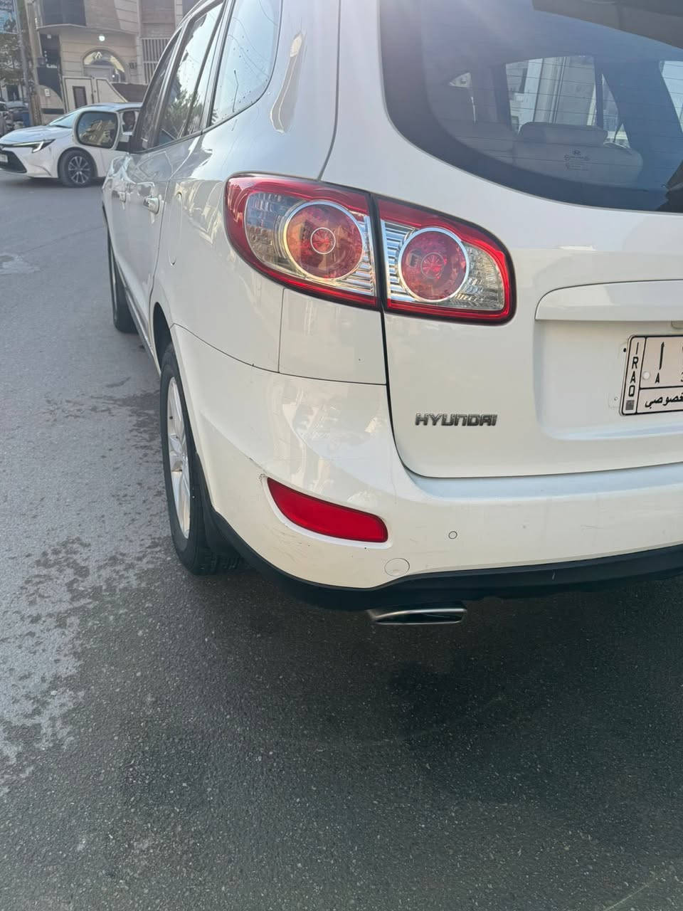 السلام عليكم
عندي سنتافيا ٢٠١١ سيارة فول مواصفات 
سيارة سلايد بصمة كشن كهرباء فور ويل 
- ستة سلندر ٣٥٠٠ محرك 
- ⁠ماشية ١٤٠ الف 
للاستفسار الاتصال على الرقم *********** 
العنوان / زيونة السعر 150
