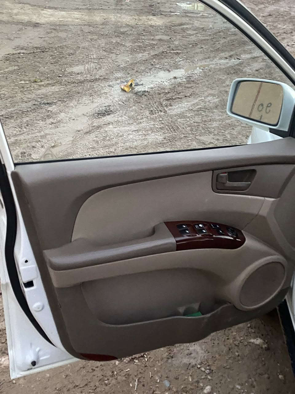 سلام عليكم للبيع سبورتج مديل 2009رقم سليمانيه مكفوله من الصبغ والتبديل كير محرك تبريد تخم تاير كله جديد سياره اي نقص مابيه سونر مرفق با صور سعر 128 بيه مجال مكان سياره صلاح الدين سامراء ستفسار***********ترهم مراوس بتوسان مديل 2013
