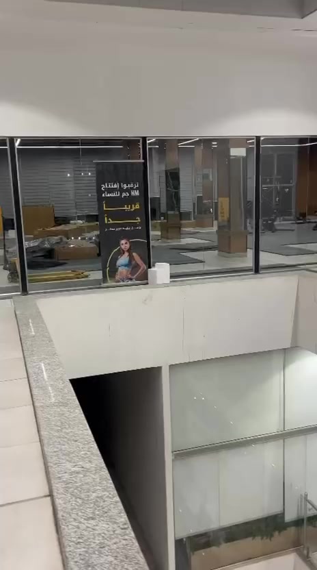 اليوم ولله الحمد تم البدء بنصب الاجهزة في صالة HM الكائن في العاصمة الحبيبة بغداد في منطقة الاعظمية شارع الظباط بمساحة ٩٠٠ متر مربع ونحن كمخزن الريان مستعدين لتجهيز جميع الصالات الرياضية الأهلية و الحكومية للاتصال و الاستفسار 
*********** كابتن سامان 
*********** كابتن علي
